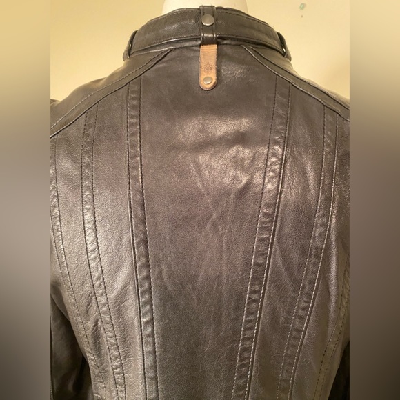 Mackage Becca Leather Jacket size M in EUC - Picture 12 of 16